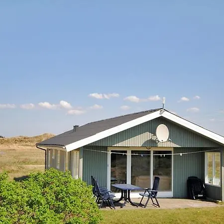 Дом отдыха Holiday Sivbjerg B- 3990 *