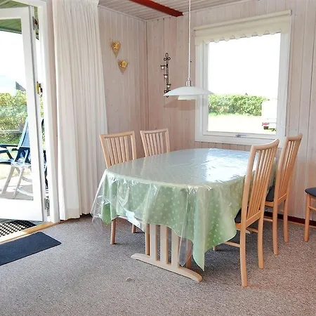 Holiday Sivbjerg B- 3990 * Norre Lyngvig
